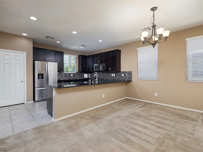 10683 Country Knoll Way — Photo 10