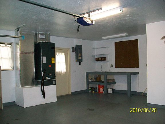 2nd image of 9096 Bensonhurst Ln
