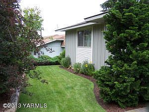 3rd image of 619 N 32nd Ave