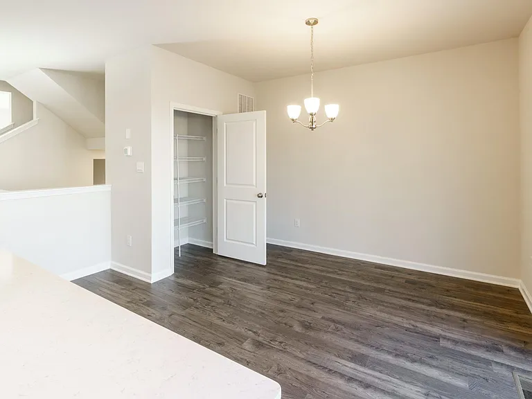 17 Lilac Cir — Photo 6