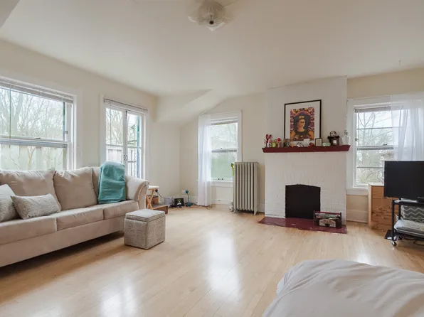 130 E Gorham St #L, Madison, WI 53703