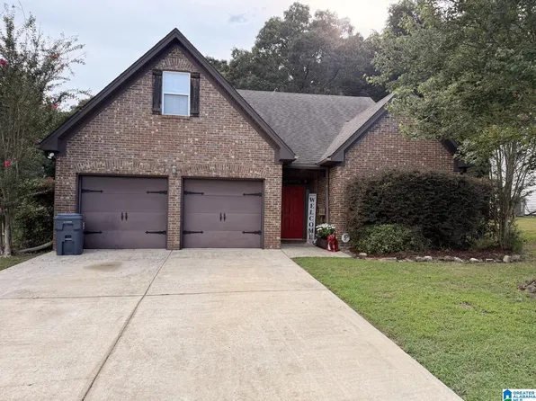 932 Valley Cir, Leeds, AL 35094