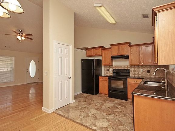 4th image of 4025 Avalon Pl