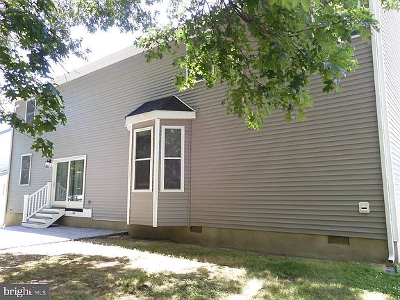 3rd image of 171 Breckenridge Dr