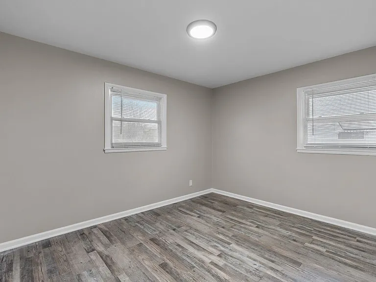 10518 Gretna Cir — Photo 20