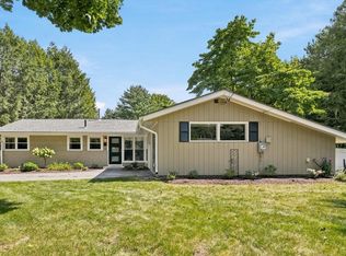 53 Bradford Rd, Framingham, MA 01701