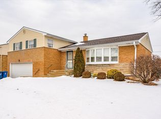 675 Winston Dr, Melrose Park, IL