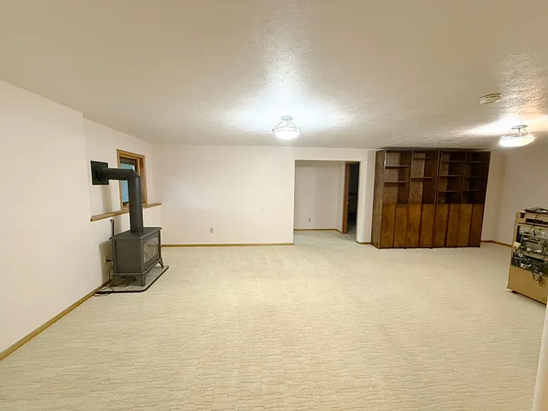 4432 Annette Park Dr — Photo 18