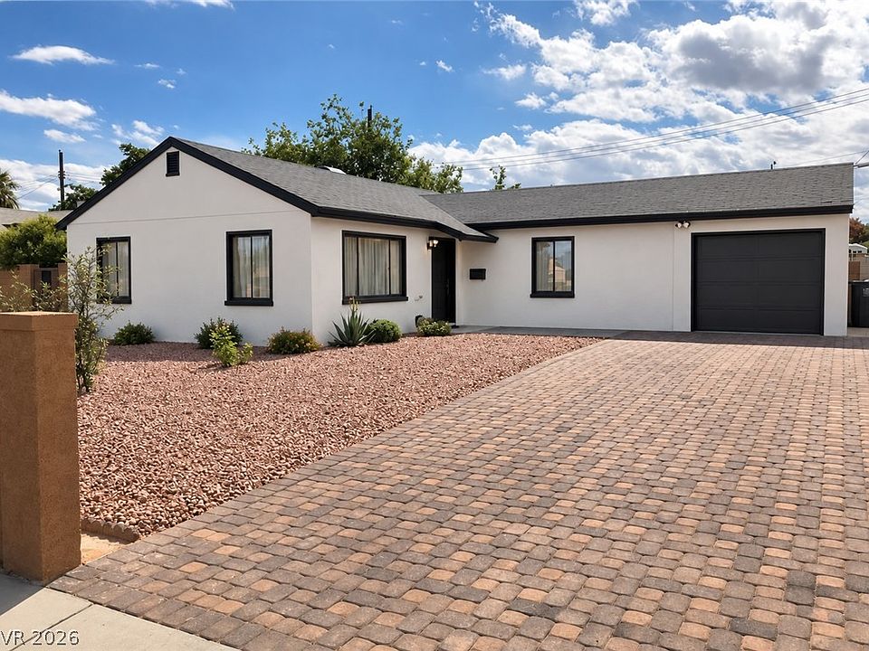 1st image of 4717 Baxter Pl