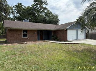 164 W Holly Ave, Kingsland, GA 31548