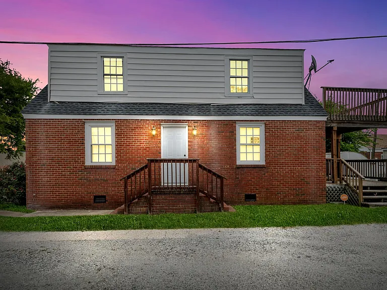 1345 Bayville Ct #2 — Photo 19