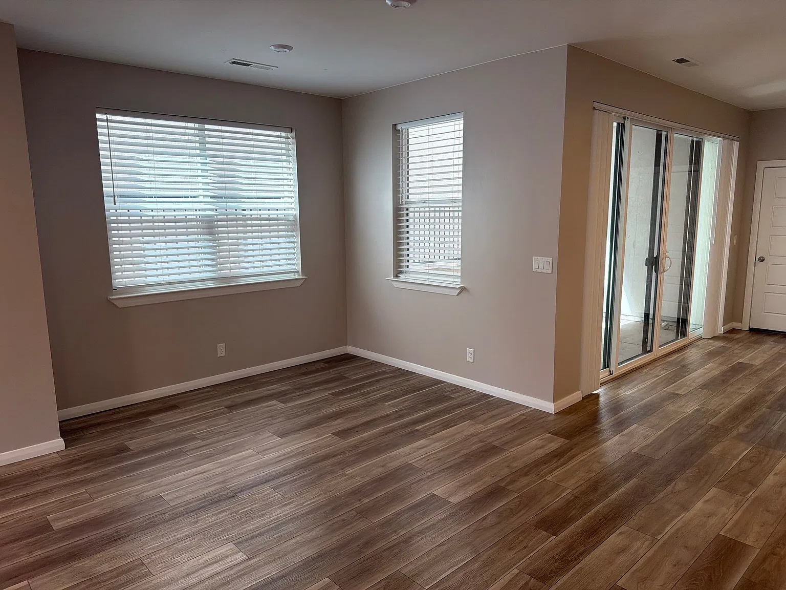 750 W Scarlet Hills Dr - BH - 1 — Photo 2