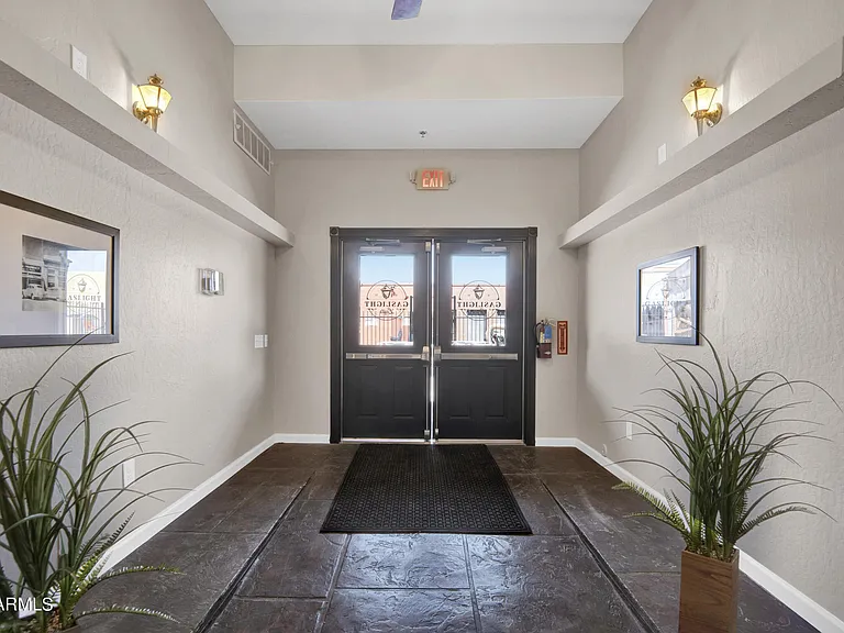 5753 W Glendale Ave #105 — Photo 8