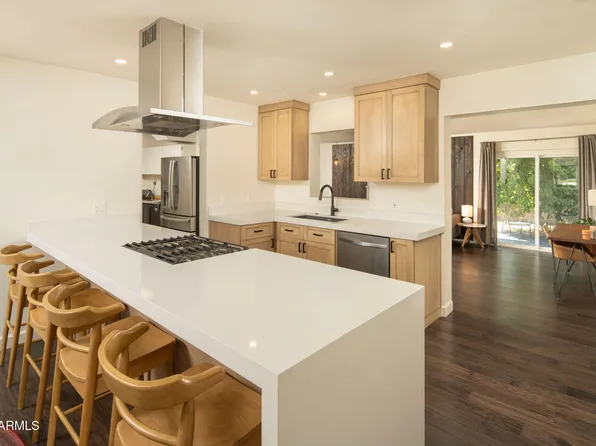 2121 W AVALON Drive, Phoenix, AZ 85015