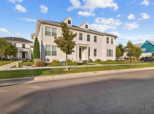 10643 S Lamond Dr, South Jordan, UT 84009