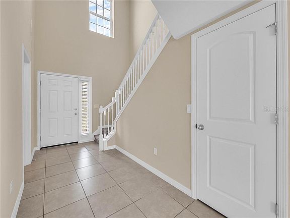 3rd image of 513 Kestrel Dr