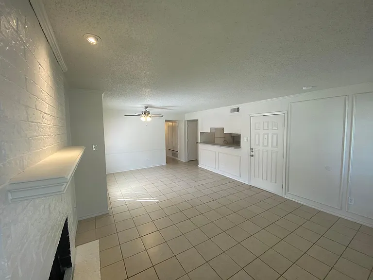 5540 Brookview Ct #A — Photo 7
