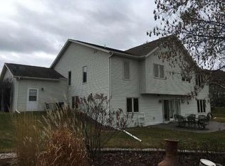 2329 Krause Rd, Onalaska, WI 54650