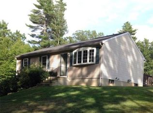 4 May Brook Rd, Holland, MA 01521
