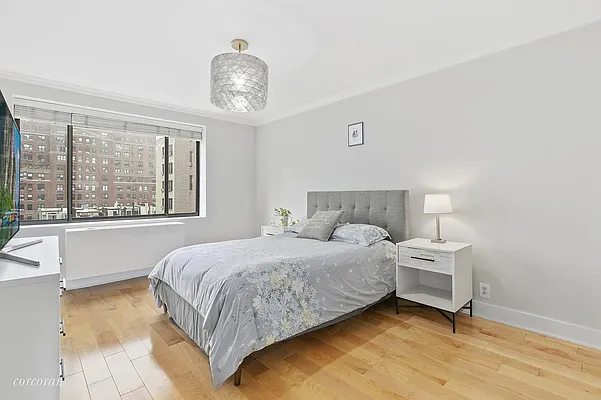 Sold by Corcoran | media 11