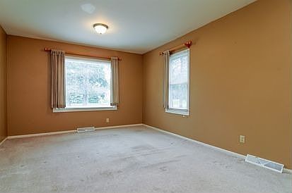 3rd image of 36891 N Normandy Ave