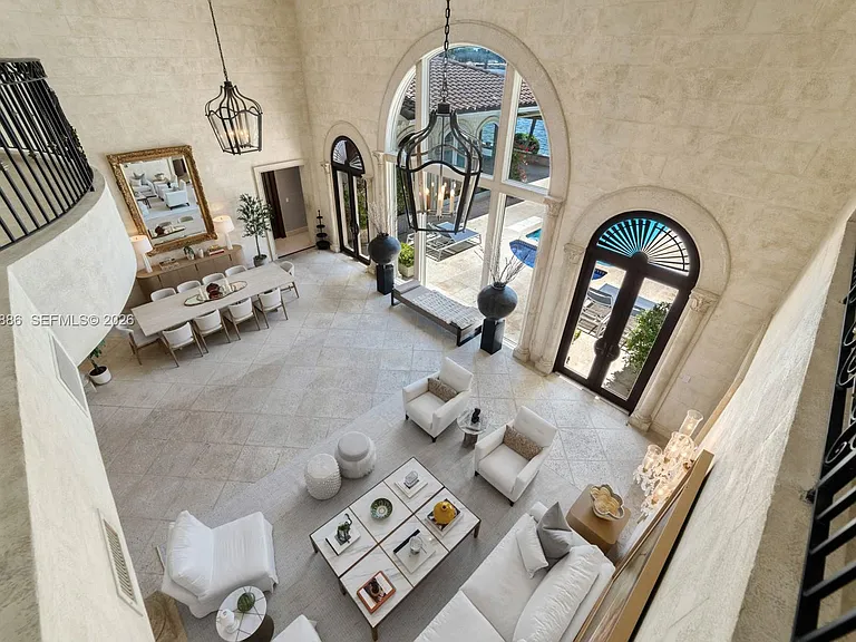 4 Palm Ave — Photo 26