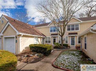 76 Ashford Dr, Plainsboro, NJ 08536