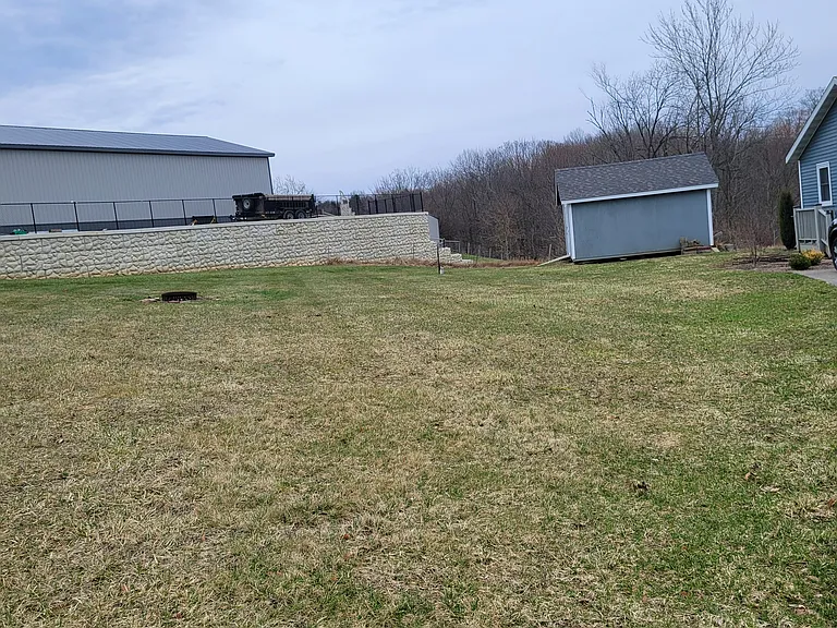 5317 W Cloverdale Rd — Photo 3