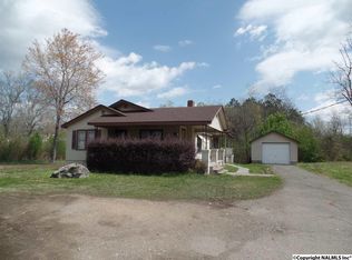 1008 Taylor Rd, Glencoe, AL 35905