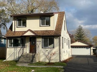 4009 N Grant St, Westmont, IL
