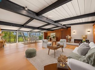 742 Miner Rd, Orinda, CA 94563