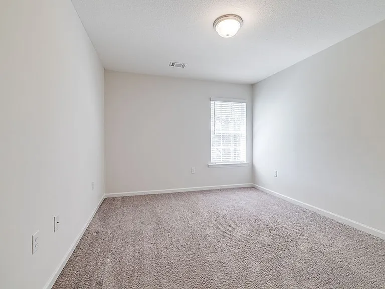 104 Barfield Way — Photo 13