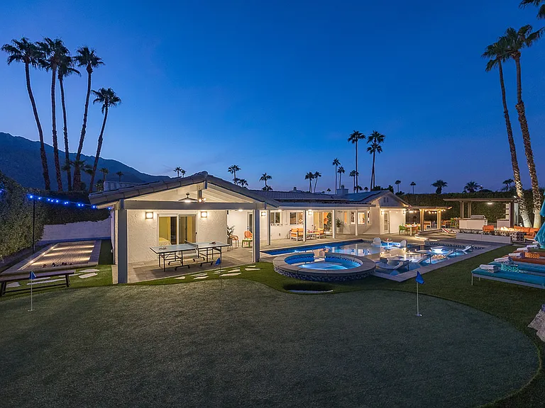 920 N Cerritos Dr — Photo 39