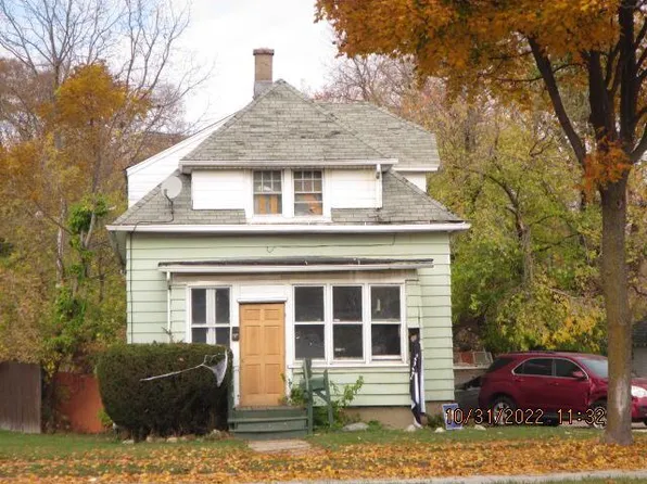 3228 West Silver Spring DRIVE #3228A, Milwaukee, WI 53209