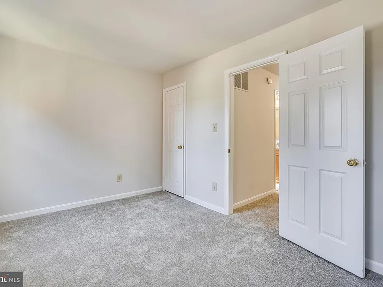 1525 Oronoco St — Photo 21