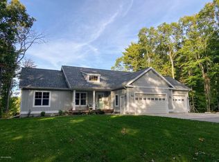 7240 Hyde Park Rd, Whitehall, MI 49461