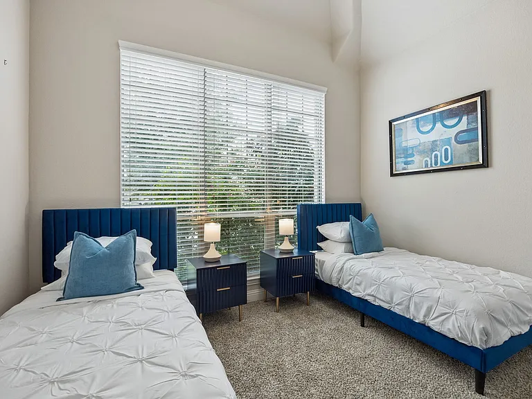 1322 Middleground Dr — Photo 12