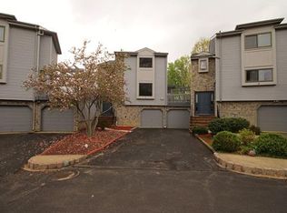 11 Honeysuckle Ct, East Brunswick, NJ