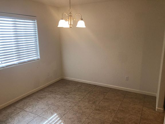 3rd image of 5885 E Fillmore Ave
