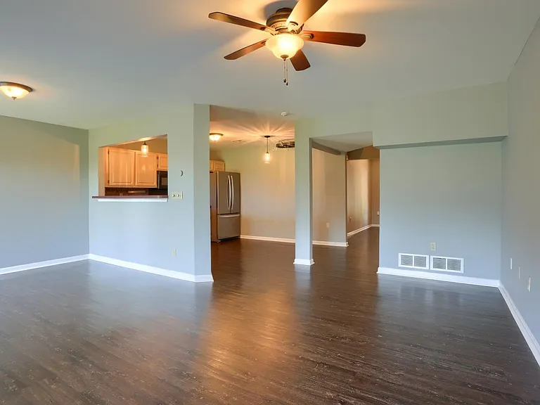 226 Sparrow Rd — Photo 8