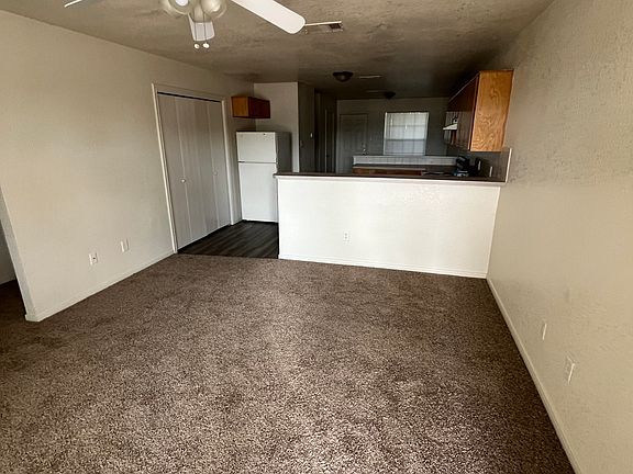 2nd image of 2113 Jennifer Dr APT A