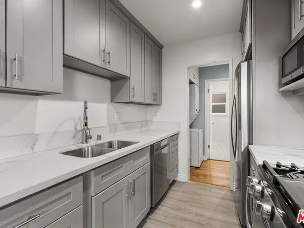 1028 E 3rd St #5, Long Beach, CA 90802