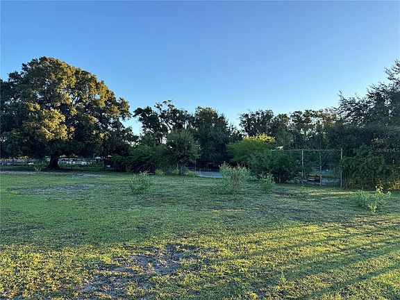 4th image of 1804 ZIPPERER ROAD