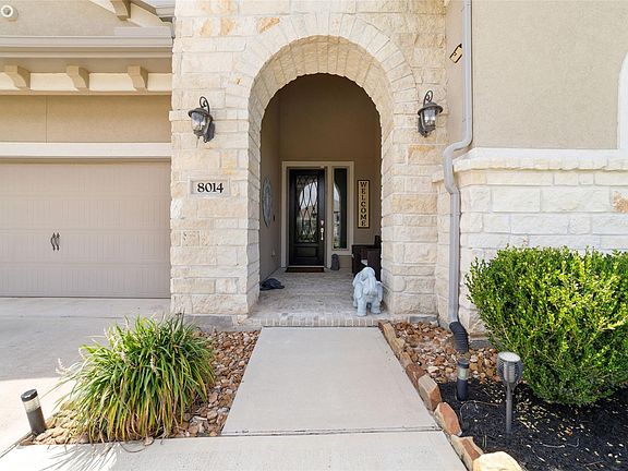 4th image of 8014 Clearwater Glen Ct