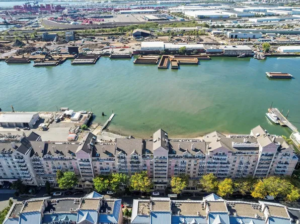 207 Shearwater Ct West image 25 of 32