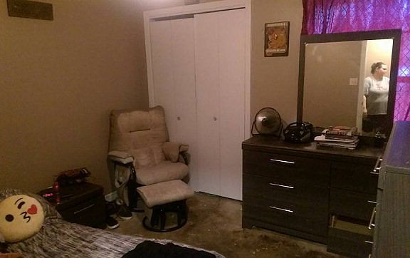4th image of 22147 Hill N Dale Dr