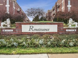 7081 W Touhy Ave APT 202, Niles, IL
