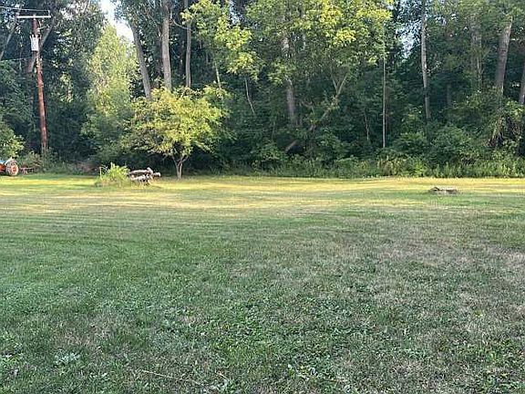 2nd image of 4856 Lum Rd