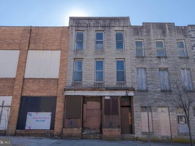 2005 Frederick Ave, Baltimore, MD, 21223