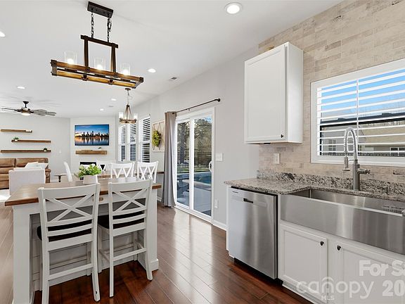 5th image of 509 Bertram Rd